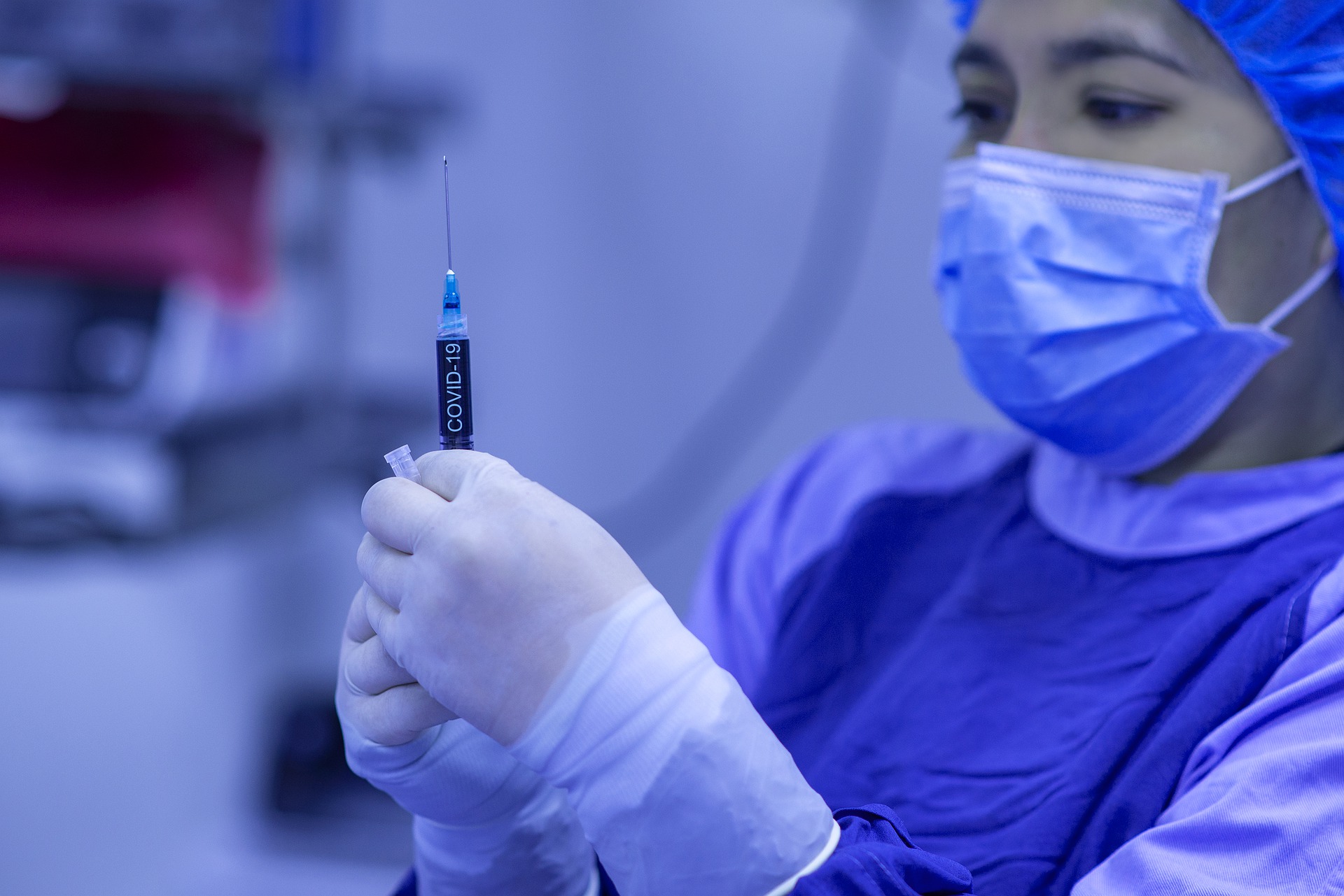 vaccino medico blu.jpg